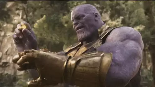 Thanos Snaps Infinity Gauntlet - Infinity War